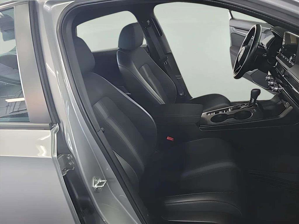 Used 2023 Honda Civic Sport image 26