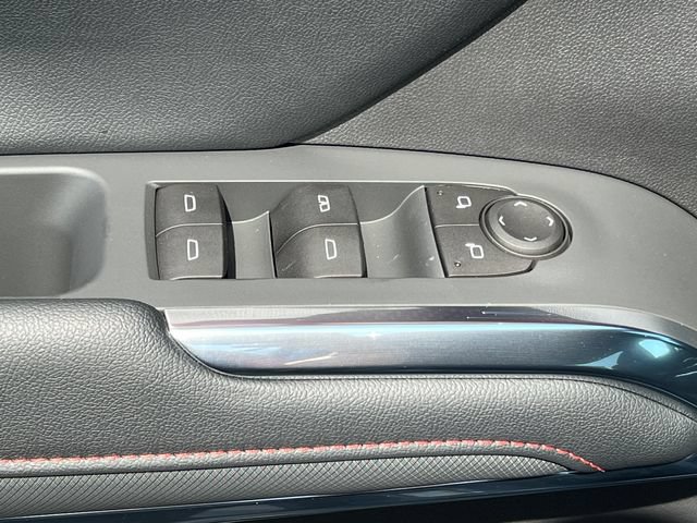 New 2026 Chevrolet Traverse Z71 w/ LPO, Floor Liner Package AWD/4WD image 17
