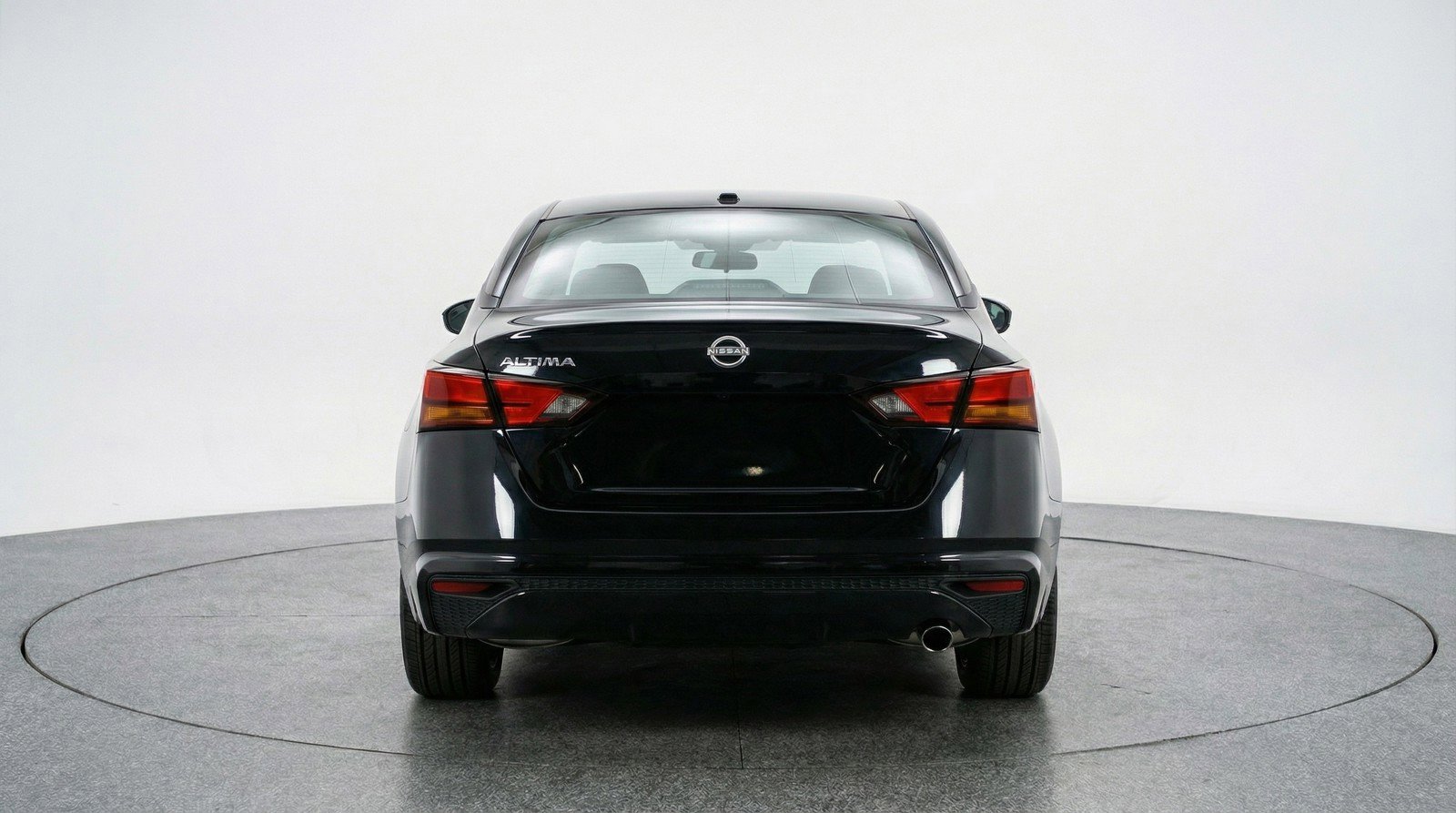 Used 2025 Nissan Altima 2.5 SV image 7