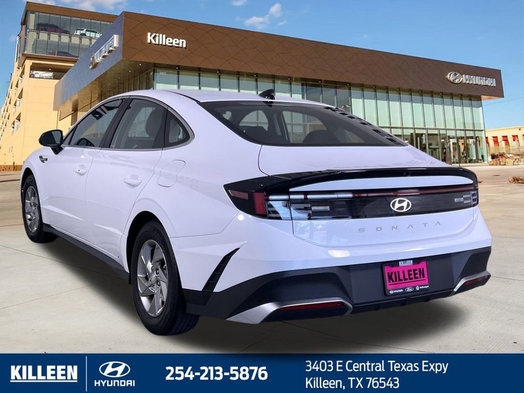 Used 2025 Hyundai Sonata SE image 6