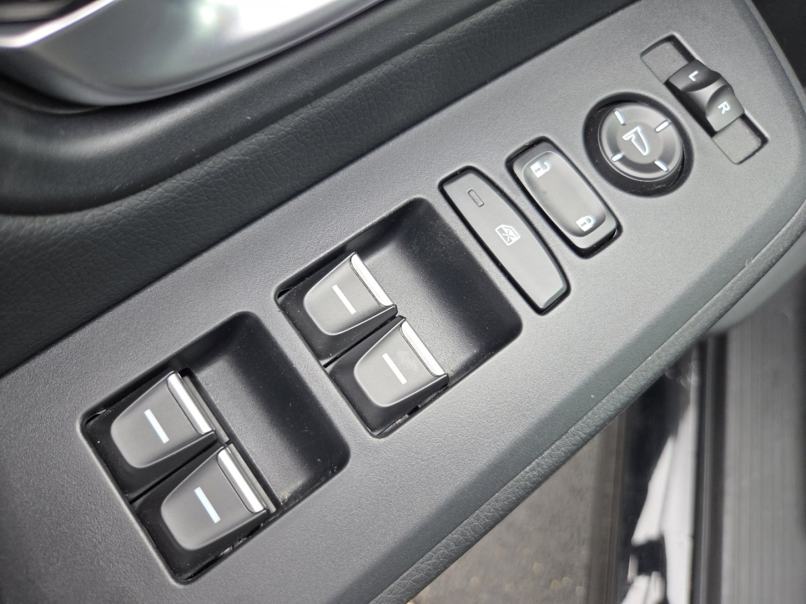 Certified 2023 Honda Pilot EX-L image 28