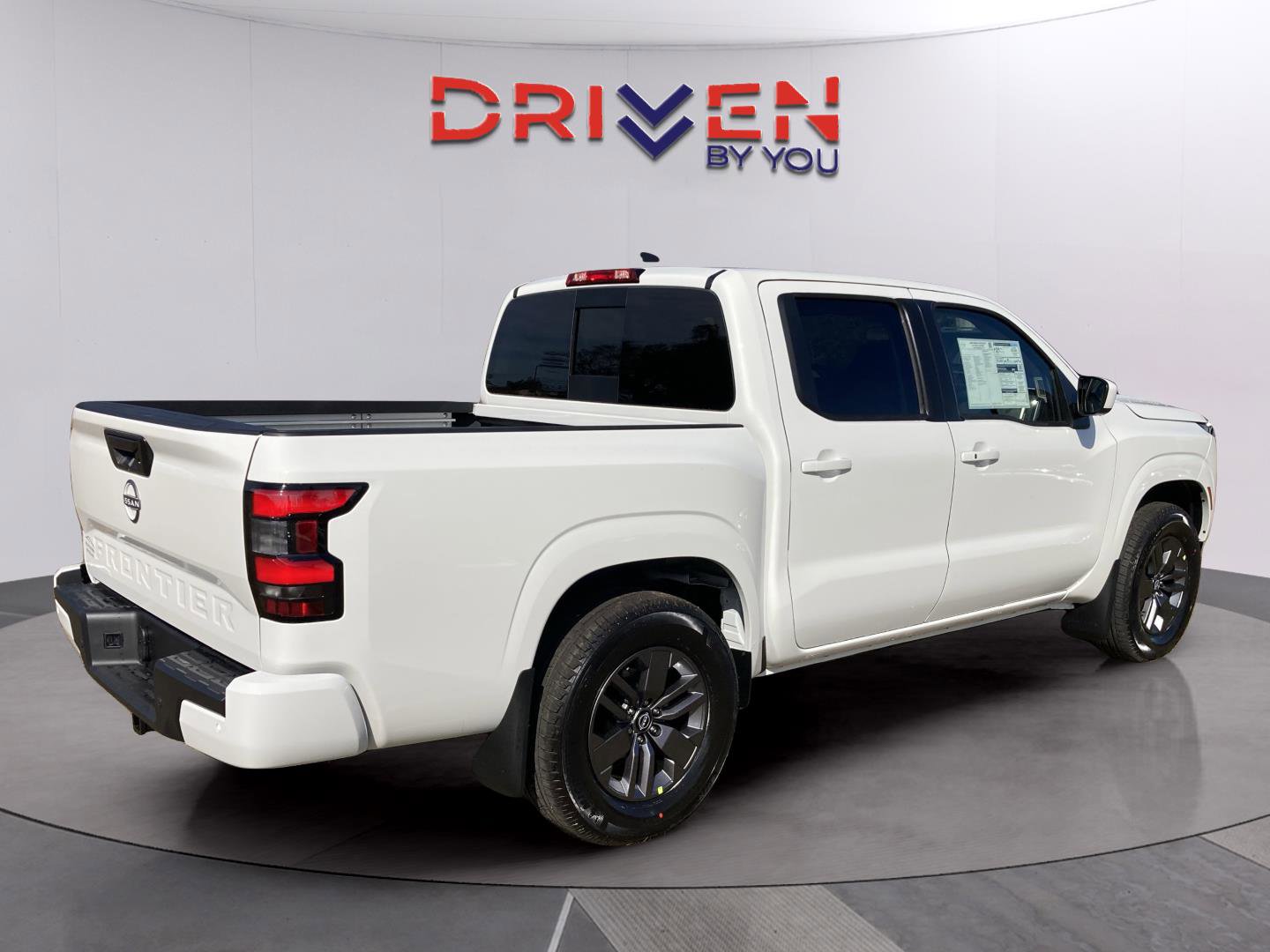 New 2026 Nissan Frontier SV w/ SV Convenience Package image 5