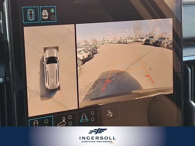 Used 2025 GMC Acadia AT4 w/ Luxury Package image 12