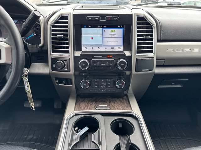Used 2017 Ford F250 Lariat w/ Lariat Value Package AWD/4WD image 14