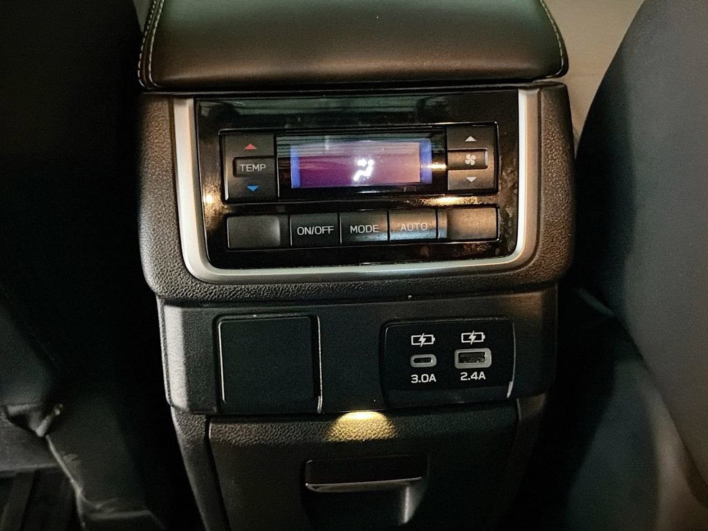 Used 2023 Subaru Ascent Onyx Edition image 29