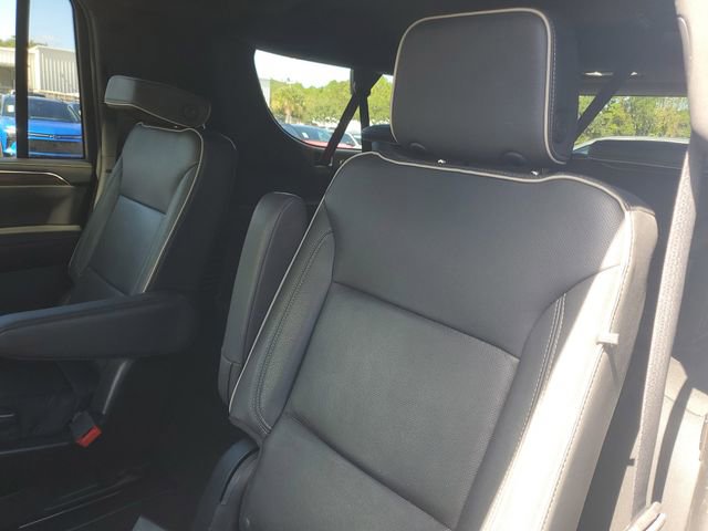 Certified 2023 Chevrolet Suburban Premier image 10