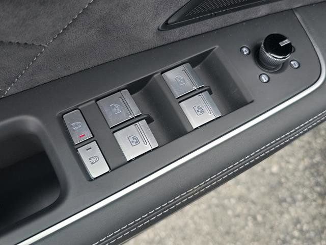 New 2025 Audi S8 image 16