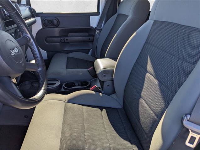 Used 2008 Jeep Wrangler Unlimited X AWD/4WD image 21