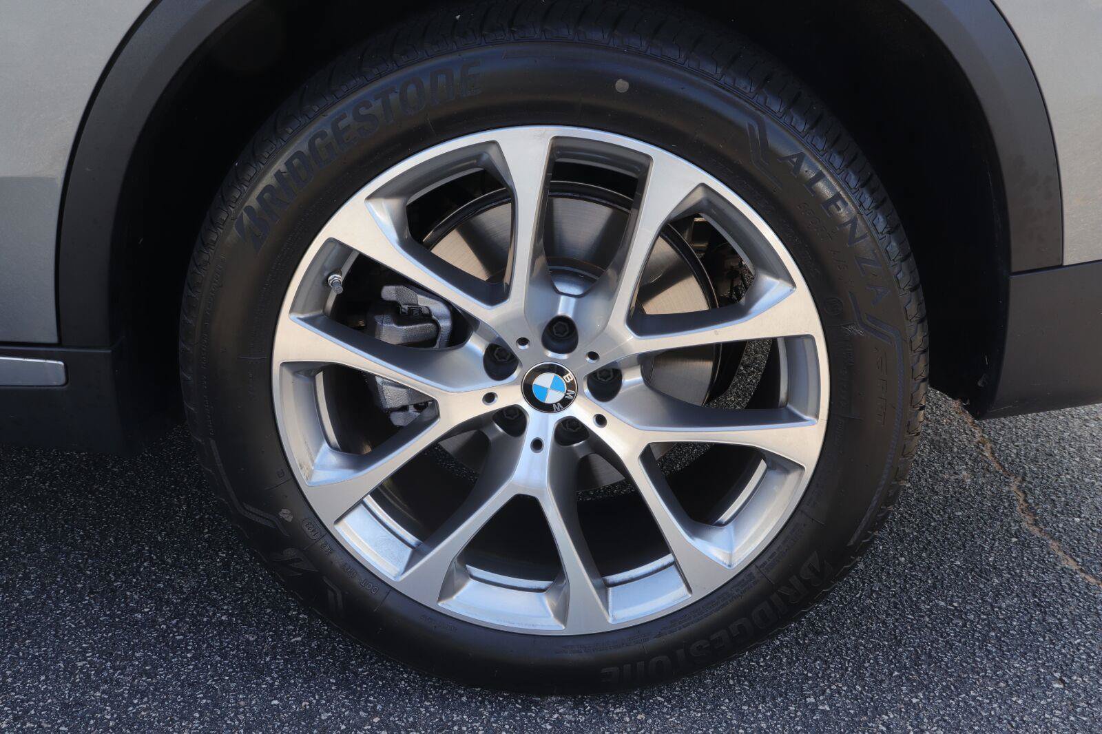 Used 2024 BMW X5 sDrive40i w/ Premium Package RWD image 45