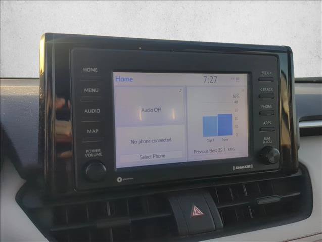 Certified 2021 Toyota RAV4 XLE FWD image 15