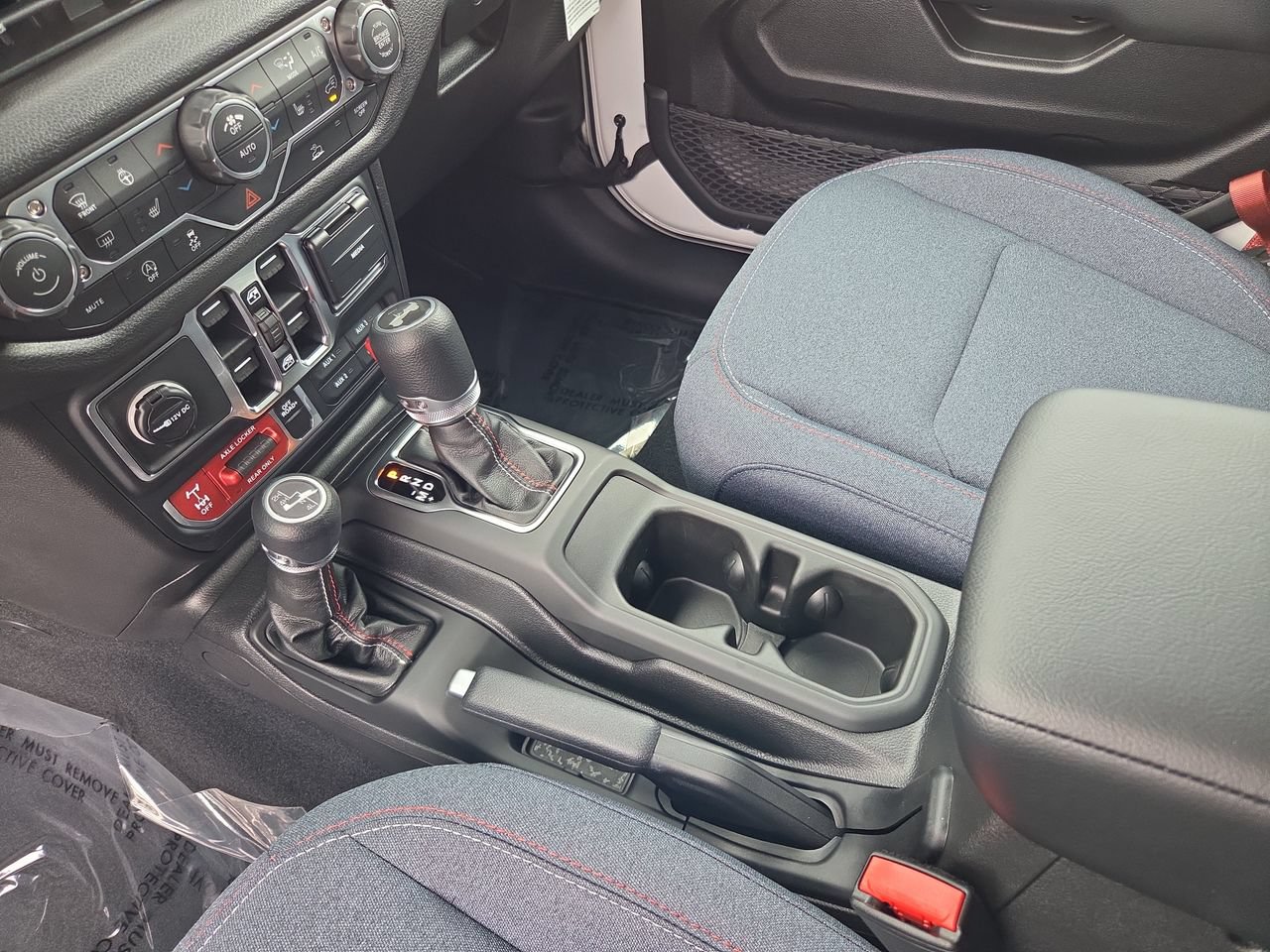 New 2026 Jeep Wrangler Unlimited Sport AWD/4WD image 16