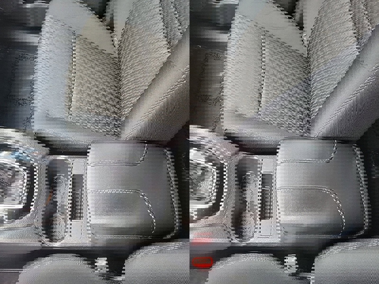 Used 2017 Nissan Rogue S image 21