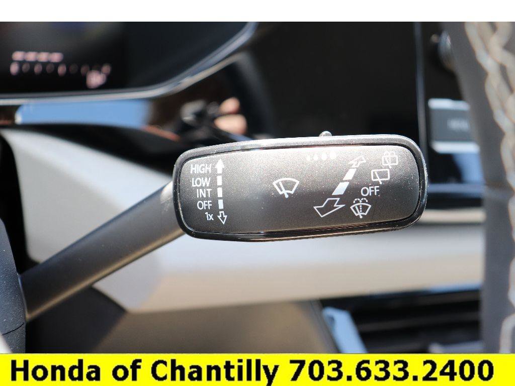 Used 2023 Volkswagen Taos S w/ IQ Drive S Package FWD image 11