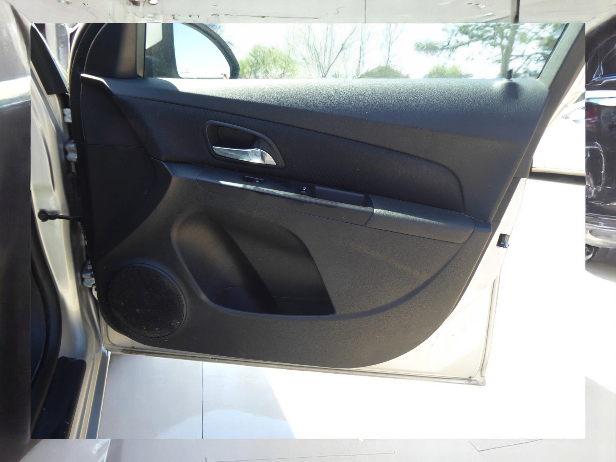 Used 2016 Chevrolet Cruze LT image 17