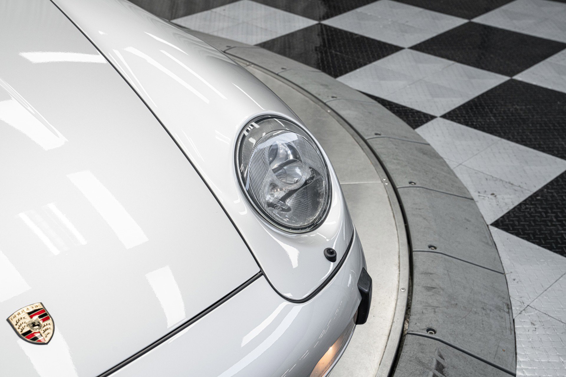 Used 1998 Porsche 911 GT3 RS image 44