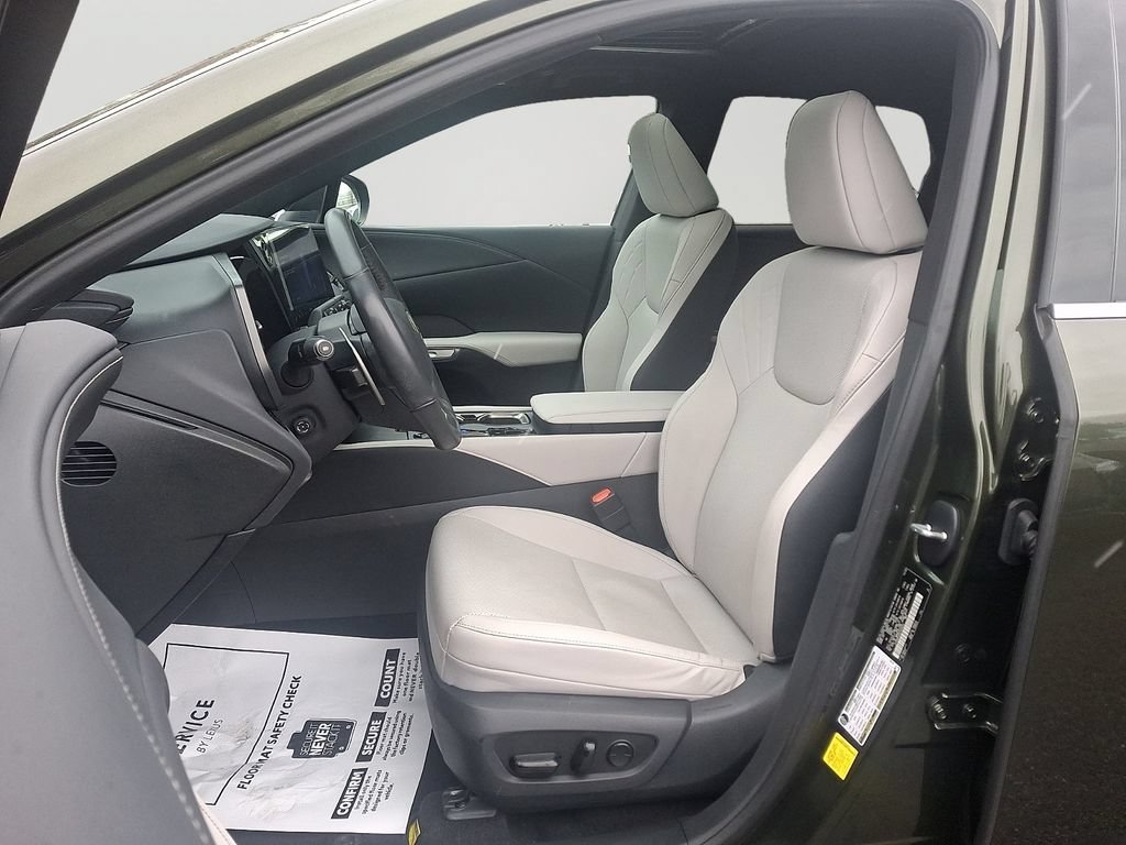 Used 2024 Lexus RX 350 Premium w/ Accessory Package (Z1) AWD/4WD image 14