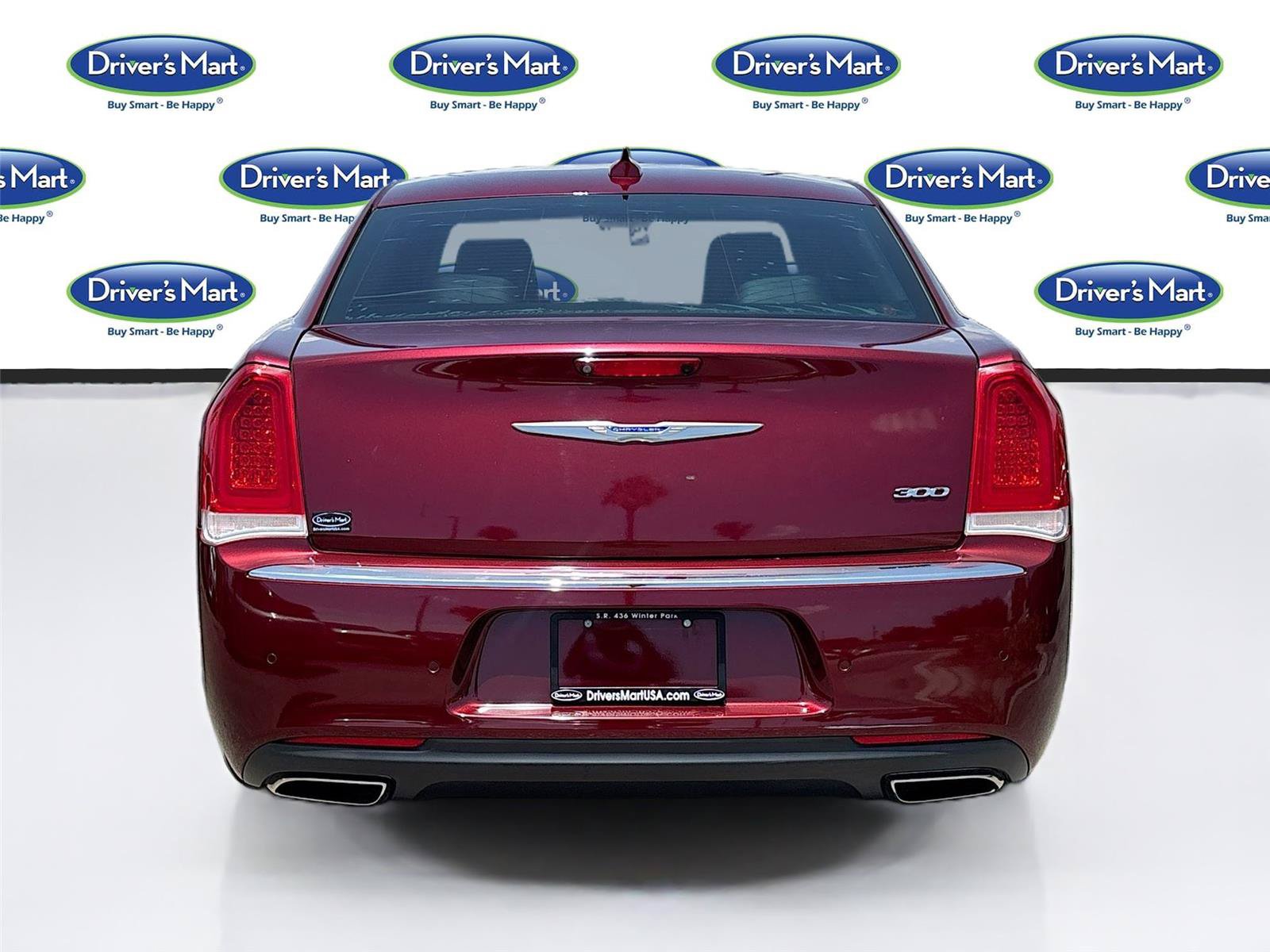 Used 2018 Chrysler 300 Limited w/ Safetytec Plus Group RWD image 6