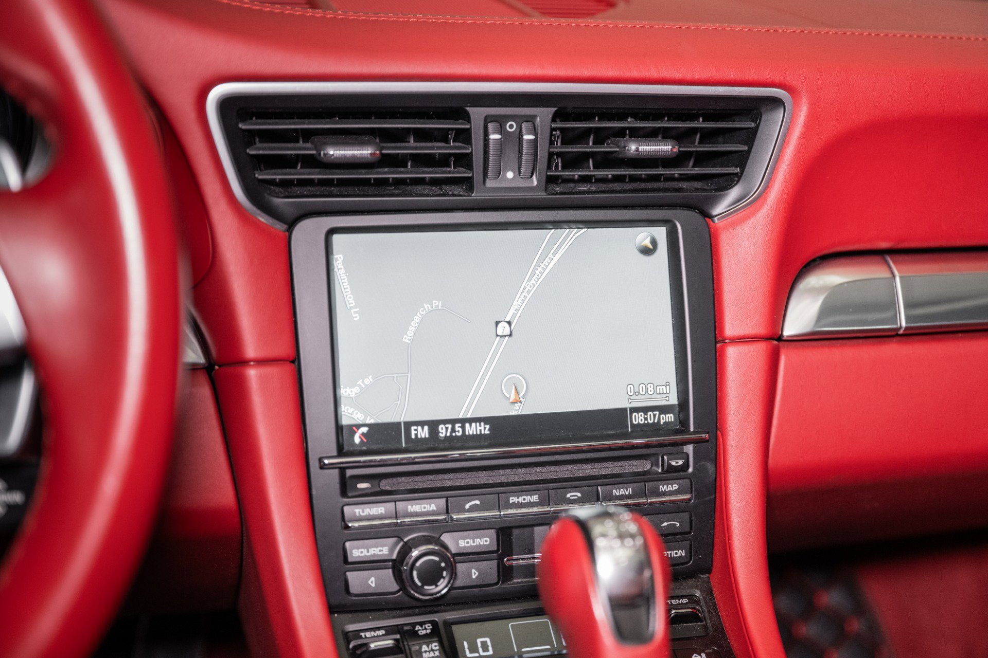 Used 2016 Porsche 911 Carrera S image 29