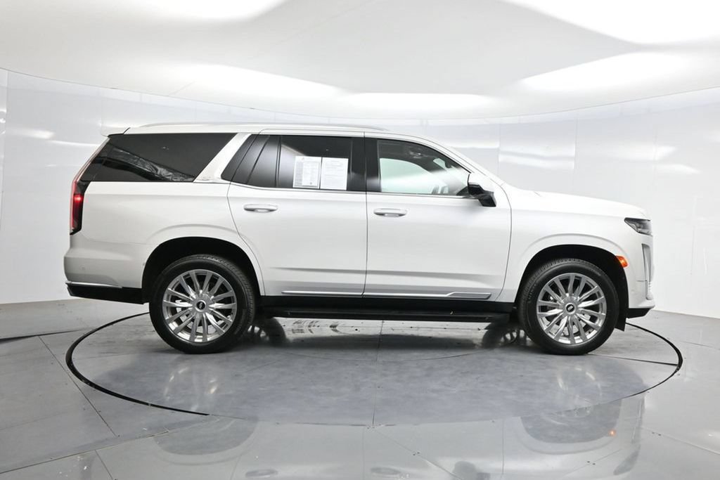 Used 2022 Cadillac Escalade Premium Luxury AWD/4WD image 47