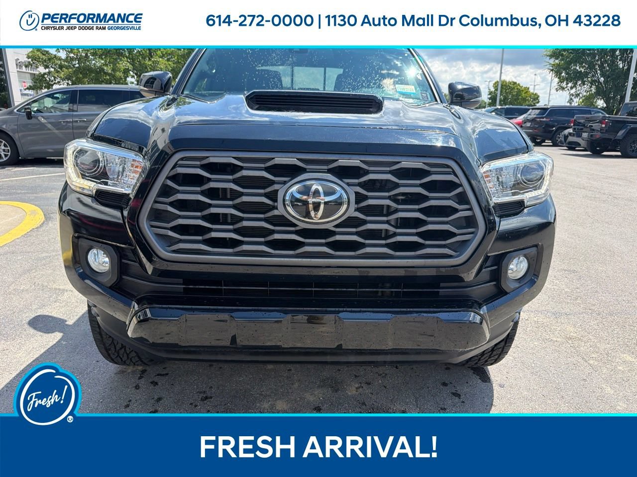 Used 2021 Toyota Tacoma TRD Sport AWD/4WD image 3