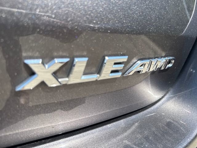 Used 2019 Toyota Highlander XLE image 15