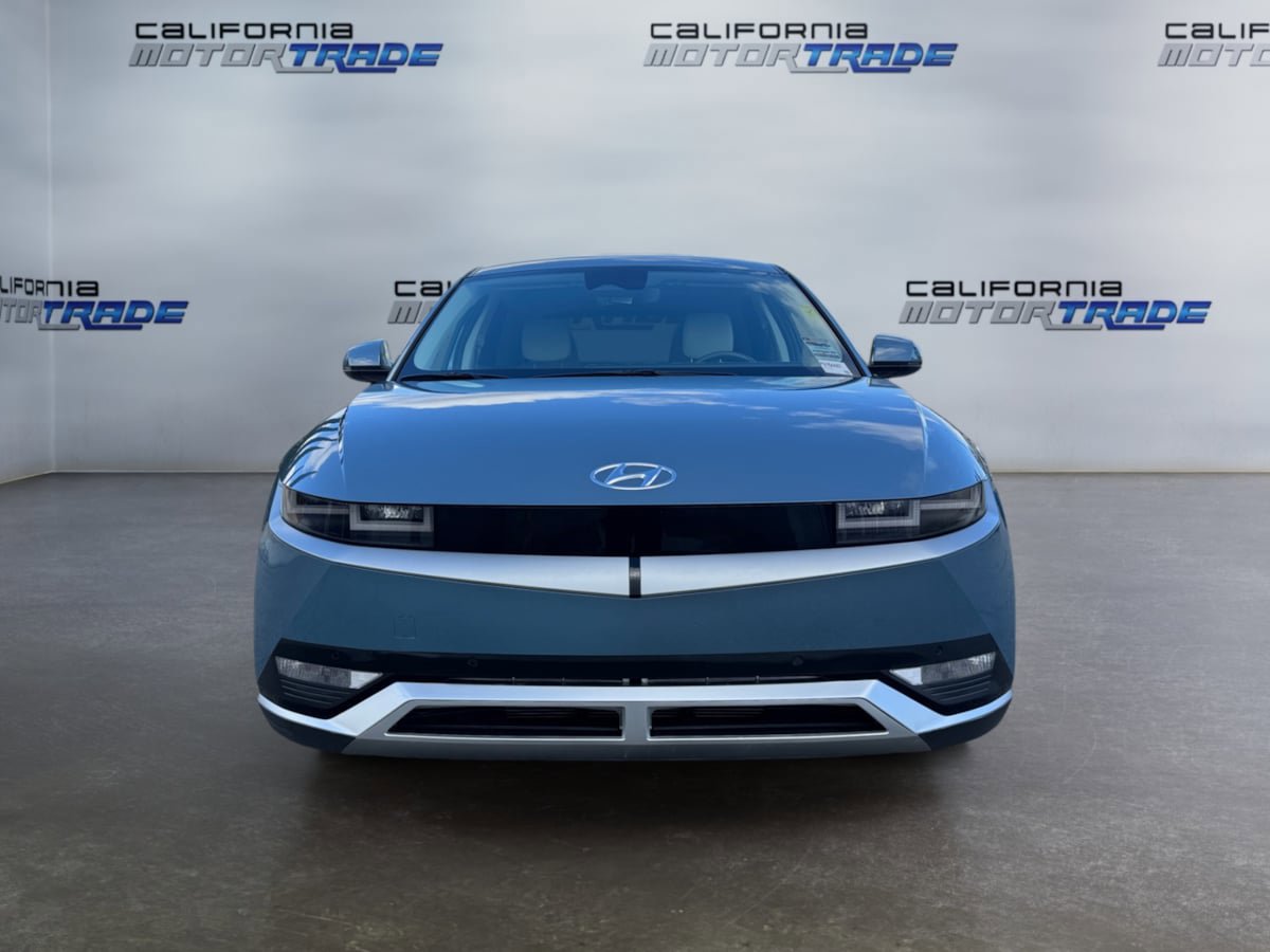 Used 2023 Hyundai Ioniq 5 SEL RWD image 2