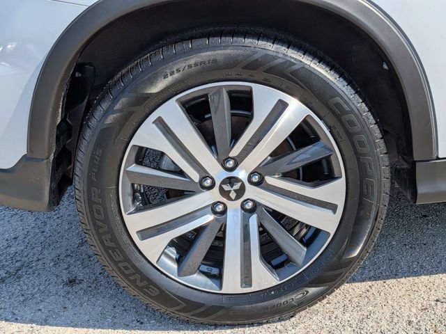 Used 2025 Mitsubishi Outlander Sport ES AWD/4WD image 12