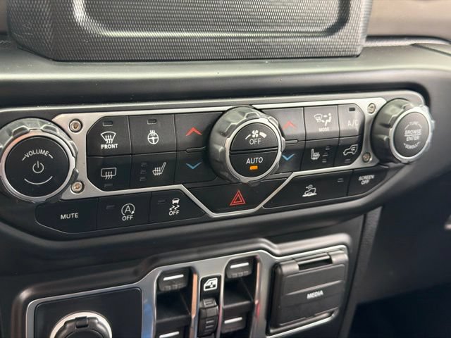 Used 2021 Jeep Gladiator Sport AWD/4WD image 28