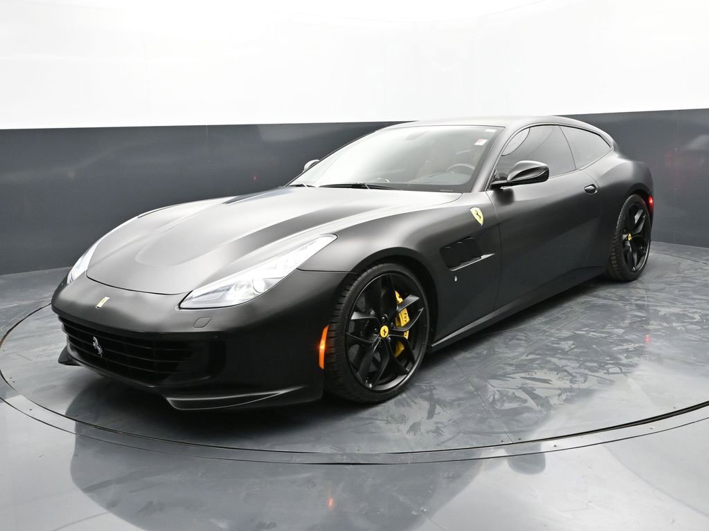 Used 2018 Ferrari GTC4Lusso T RWD image 3
