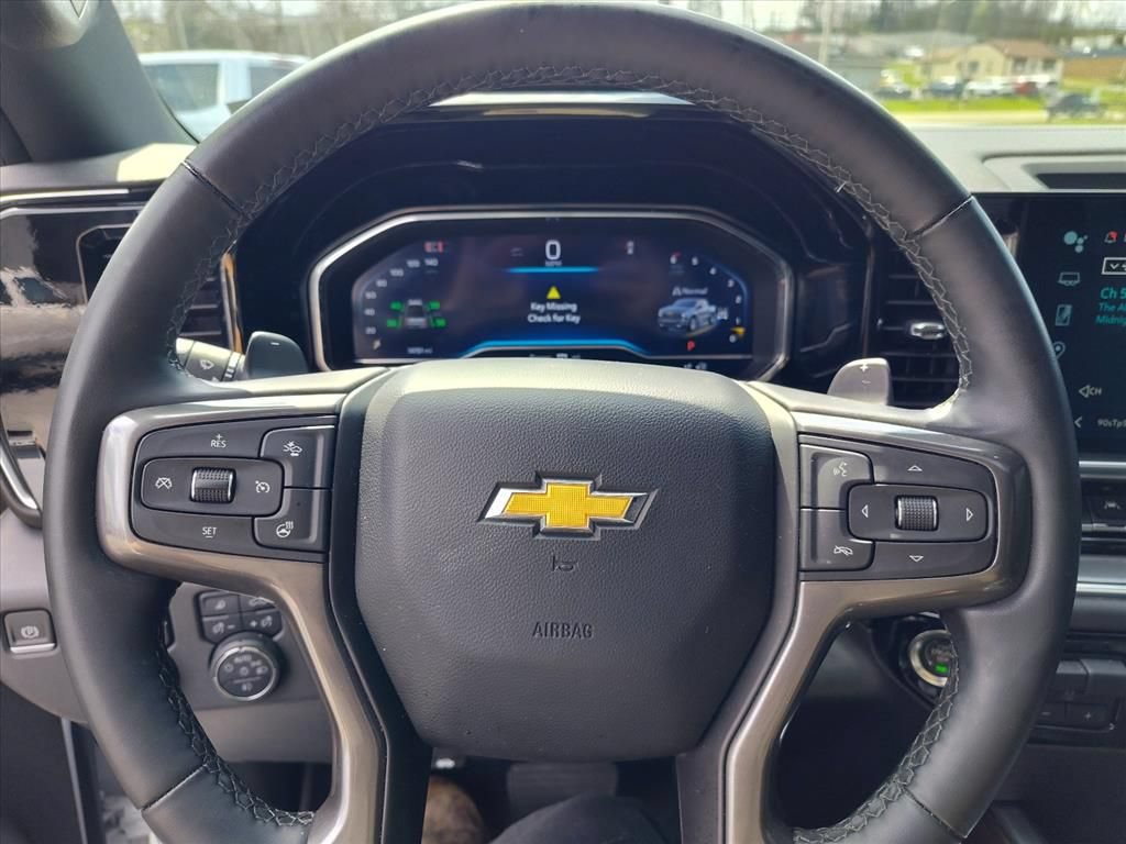 Used 2024 Chevrolet Silverado 1500 High Country w/ High Country Premium Package AWD/4WD image 17