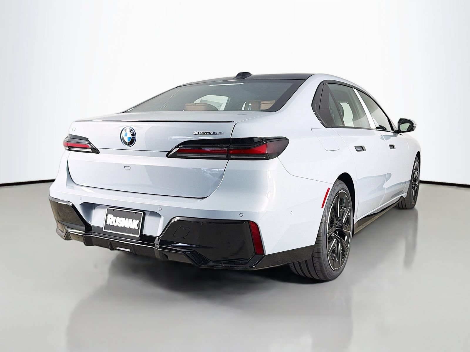 New 2026 BMW i7 xDrive60 AWD/4WD image 7