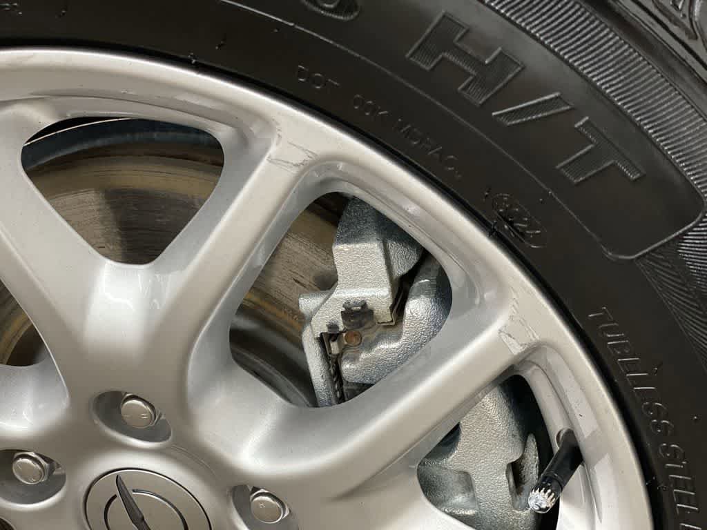 Used 2023 Chrysler Pacifica Touring-L image 30