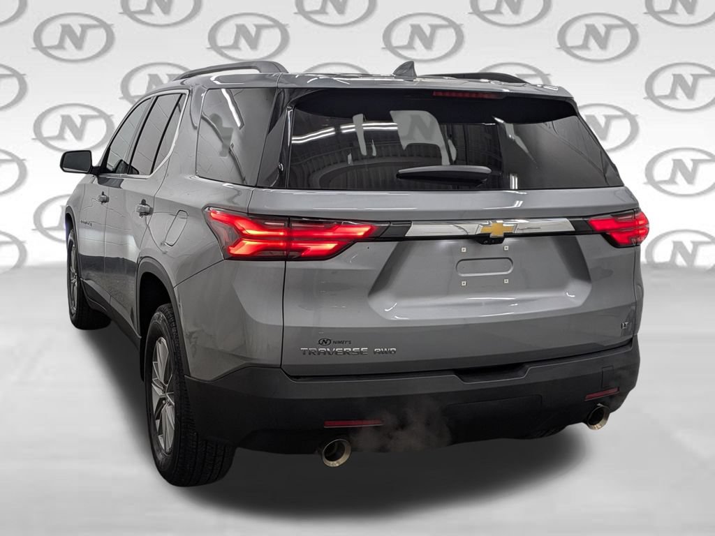 Used 2023 Chevrolet Traverse LT w/ Rear Camera Mirror Package AWD/4WD image 29