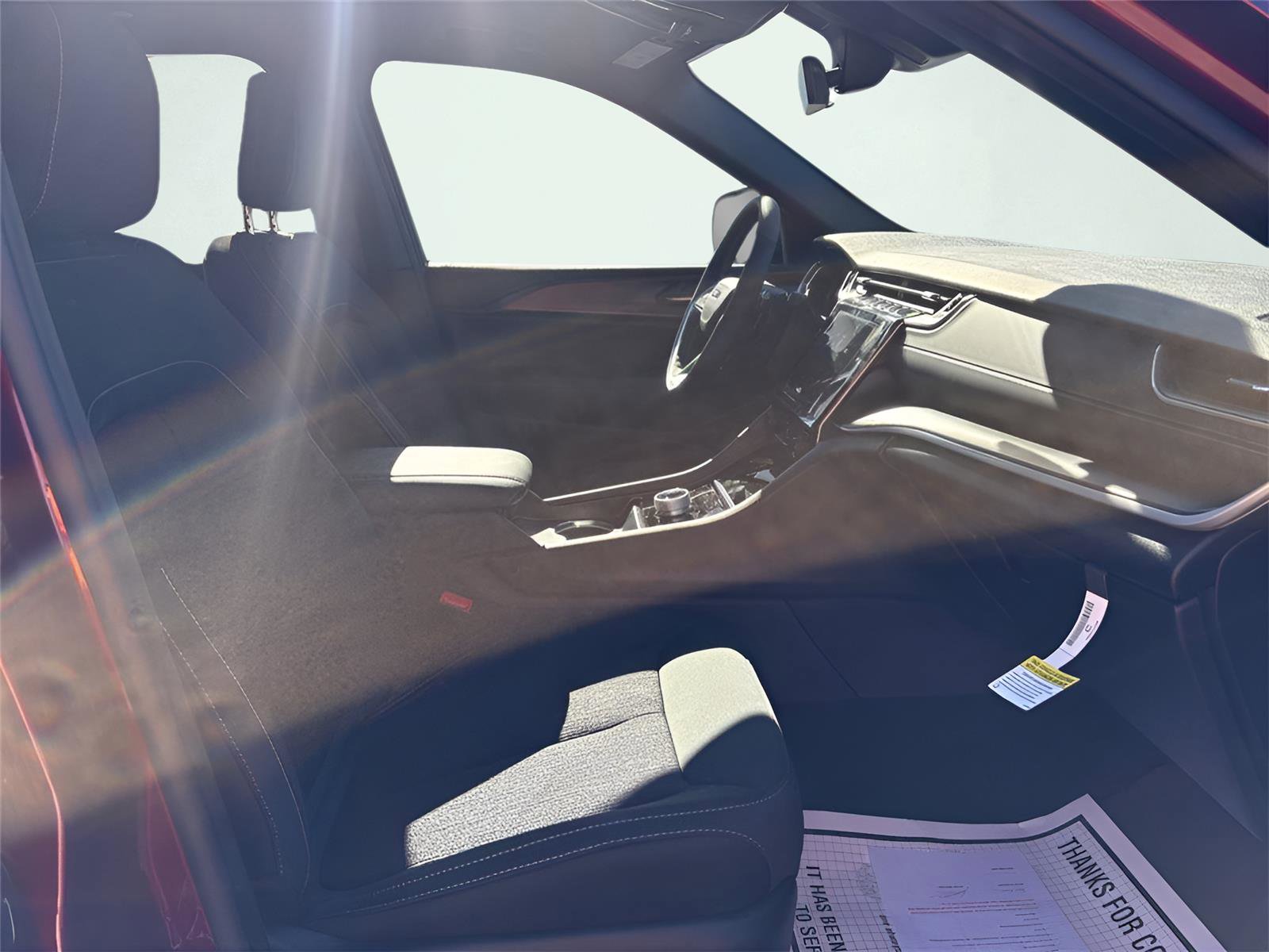 New 2025 Jeep Grand Cherokee L Laredo w/ Luxury Tech Group I image 15