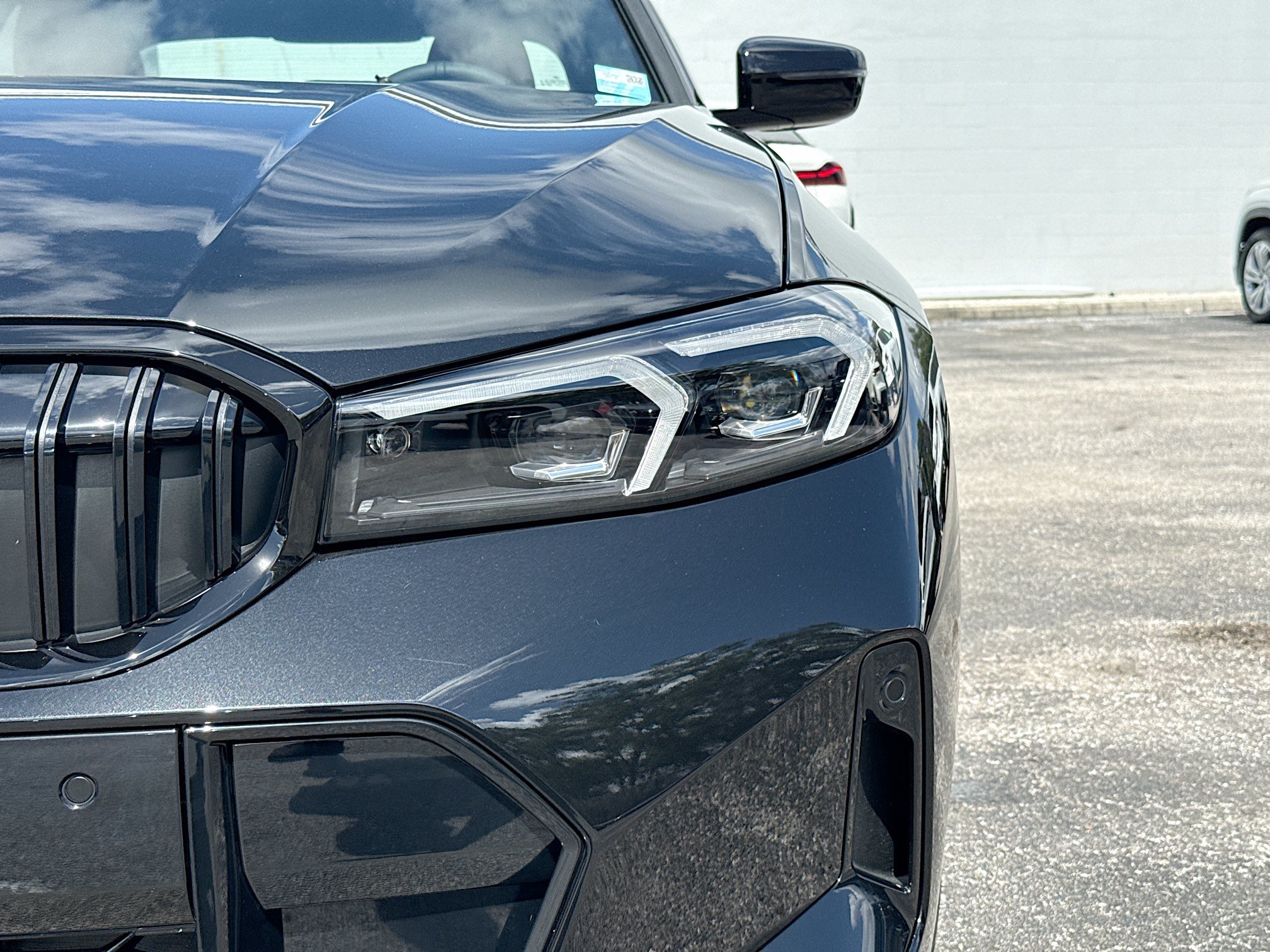 New 2026 BMW 330i Sedan w/ M Sport Package RWD image 9