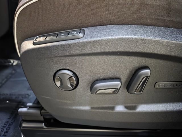 New 2025 Volkswagen ID. Buzz Pro S image 13