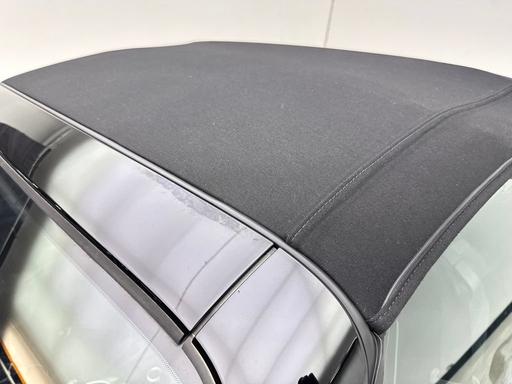 Used 2024 MAZDA MX-5 Miata Club RWD image 25