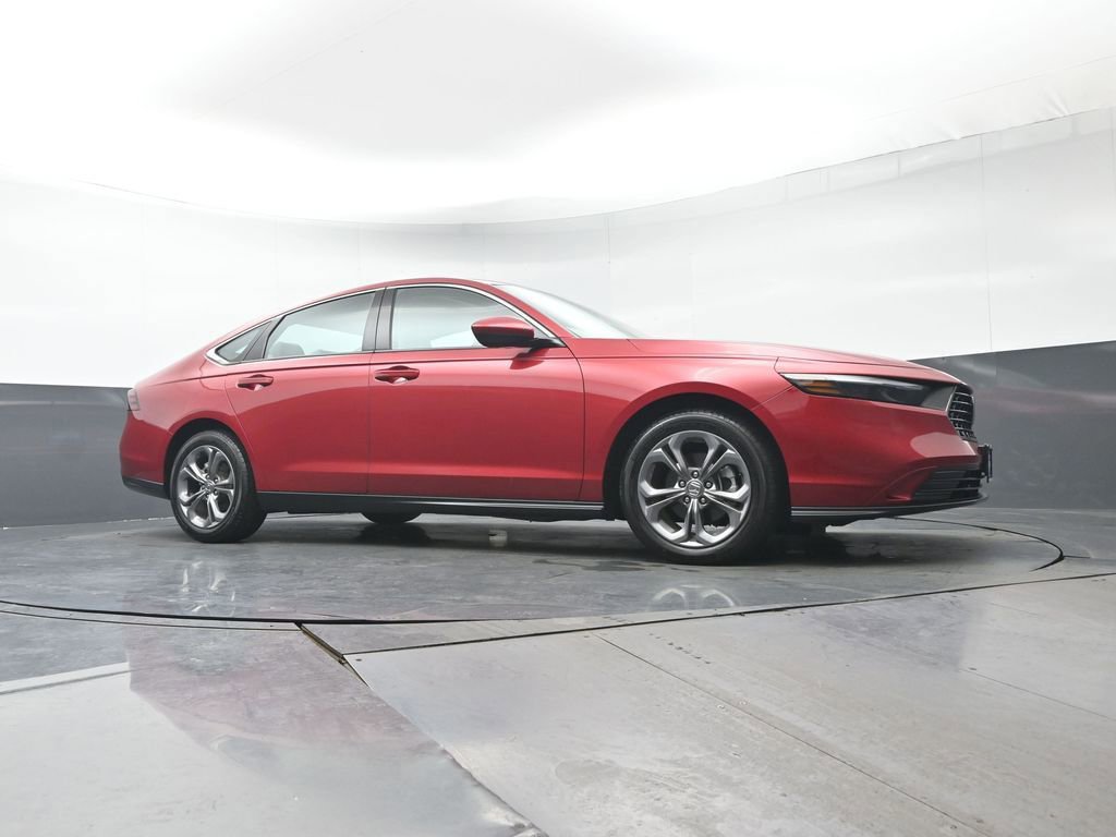 Certified 2023 Honda Accord EX image 34