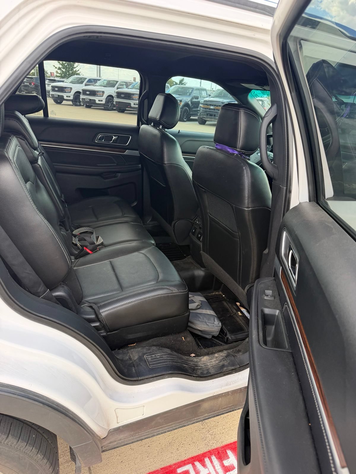 Used 2017 Ford Explorer Limited FWD image 29