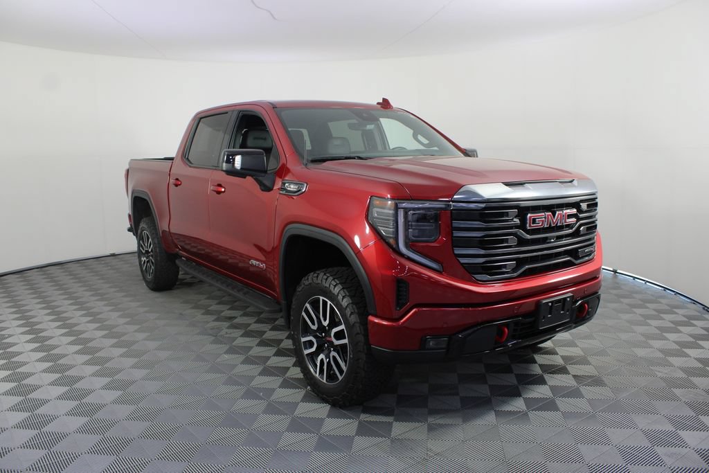 Used 2024 GMC Sierra 1500 AT4 w/ Technology Package AWD/4WD image 30