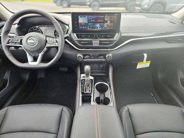 New 2025 Nissan Altima 2.5 SR w/ SR Premium Package image 12