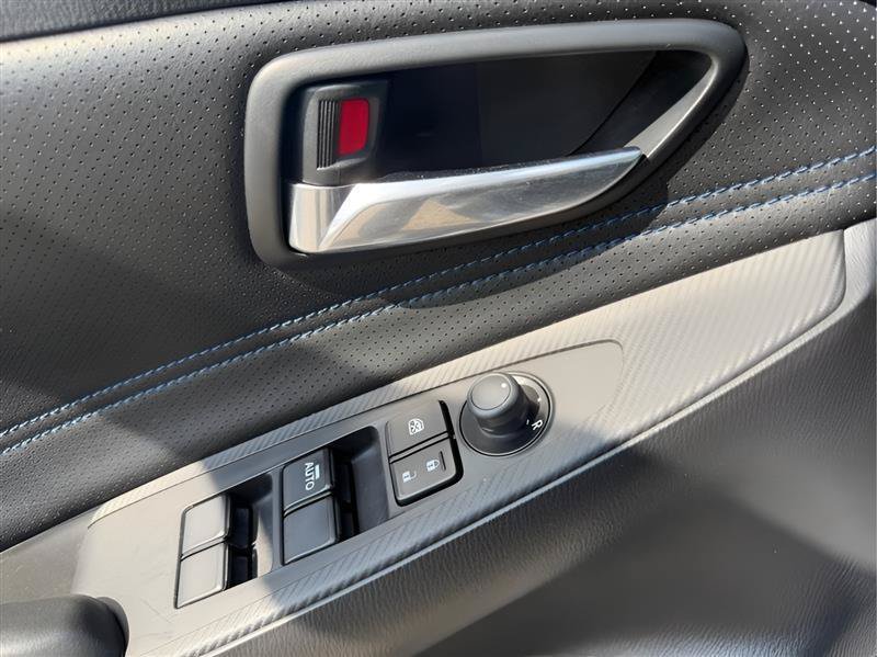 Used 2019 Toyota Yaris XLE FWD image 18