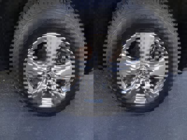 Used 2024 Toyota RAV4 XLE image 22