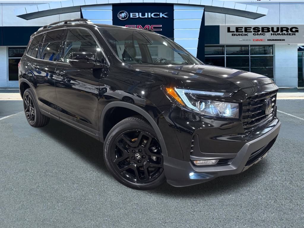 Used 2025 Honda Passport Black Edition image 1