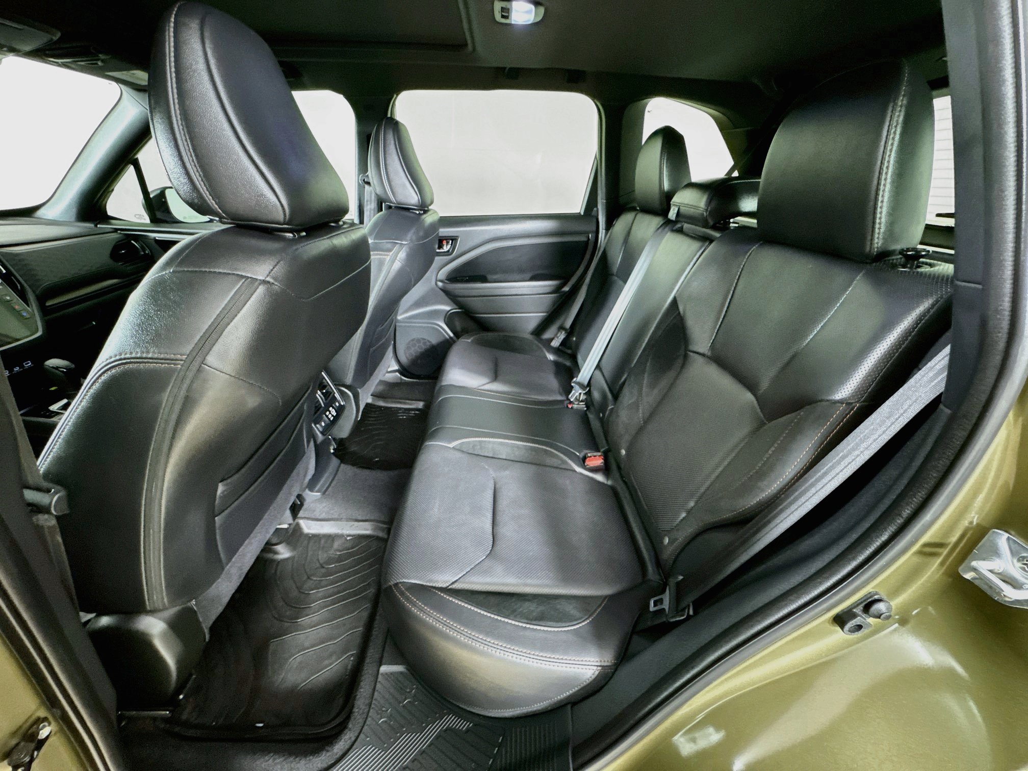 Certified 2025 Subaru Forester Touring AWD/4WD image 23