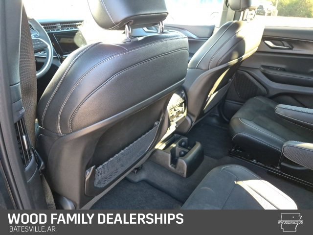 Used 2025 Jeep Grand Cherokee L Altitude w/ Trailer Tow Package image 22