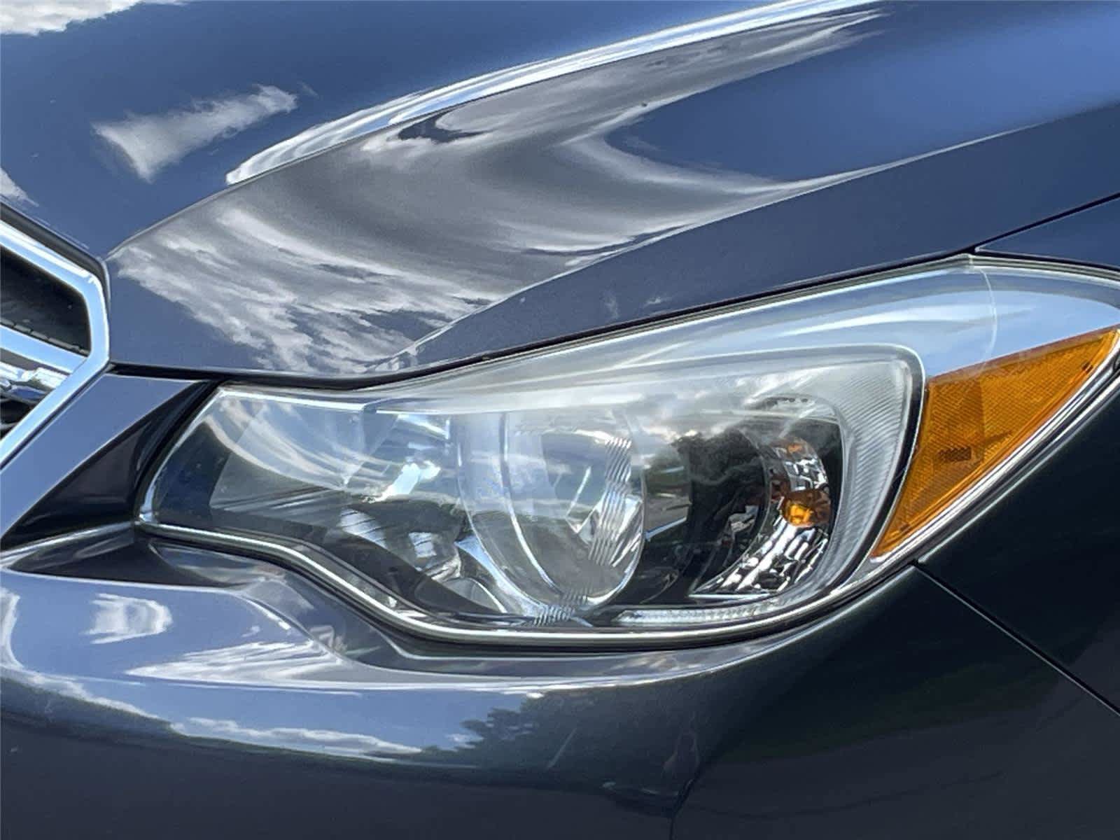 Used 2016 Subaru Crosstrek 2.0i Premium w/ Moonroof Package AWD/4WD image 9