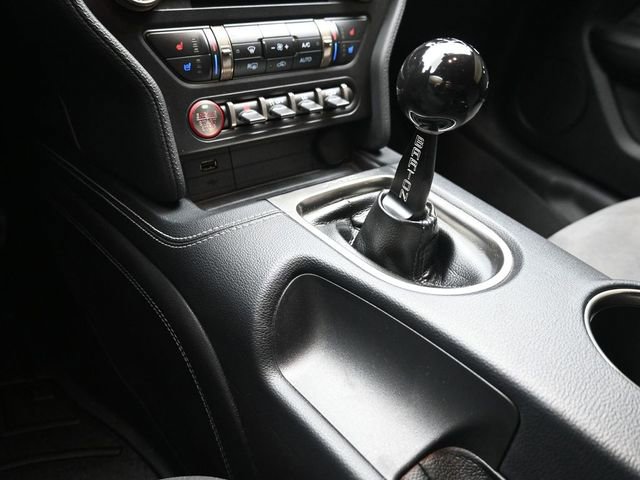 Used 2019 Ford Mustang Shelby GT350 w/ Technology Package image 26