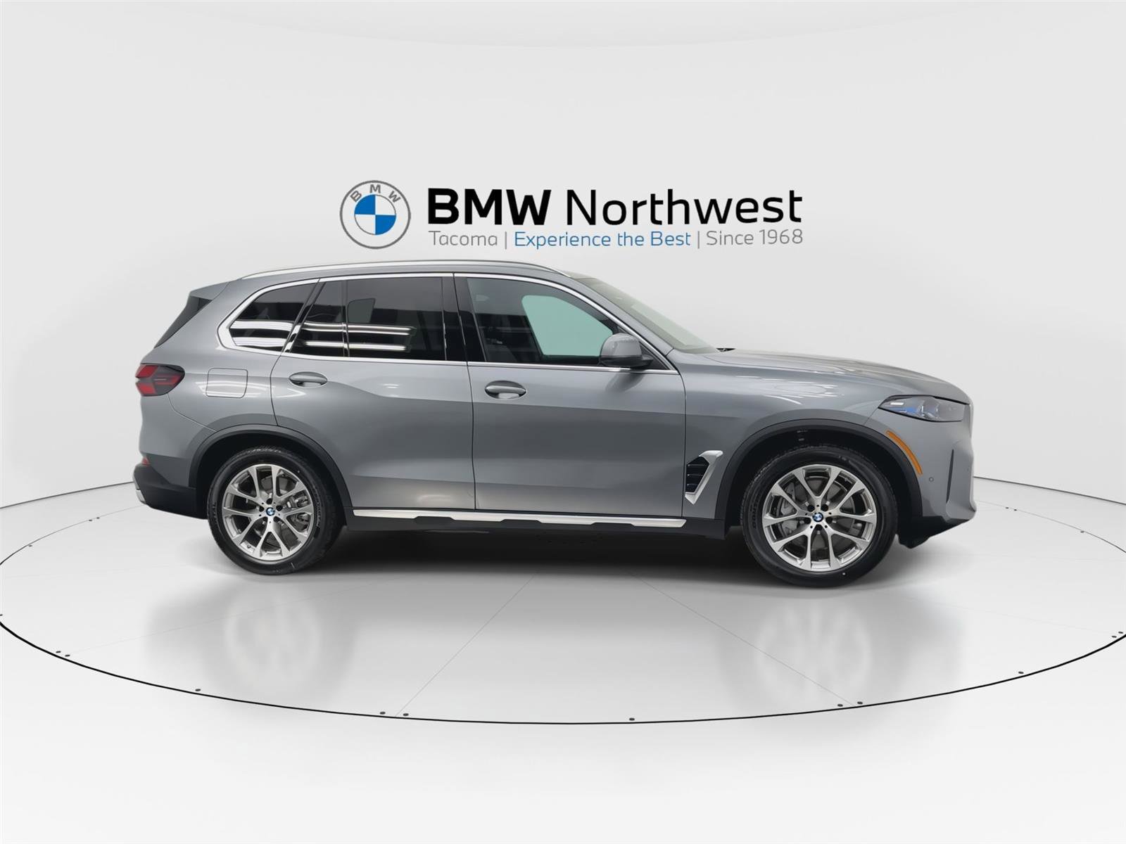 New 2026 BMW X5 xDrive50e AWD/4WD image 5