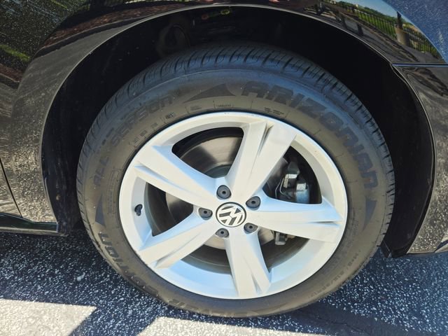 Used 2015 Volkswagen Passat 1.8T Limited Edition image 33